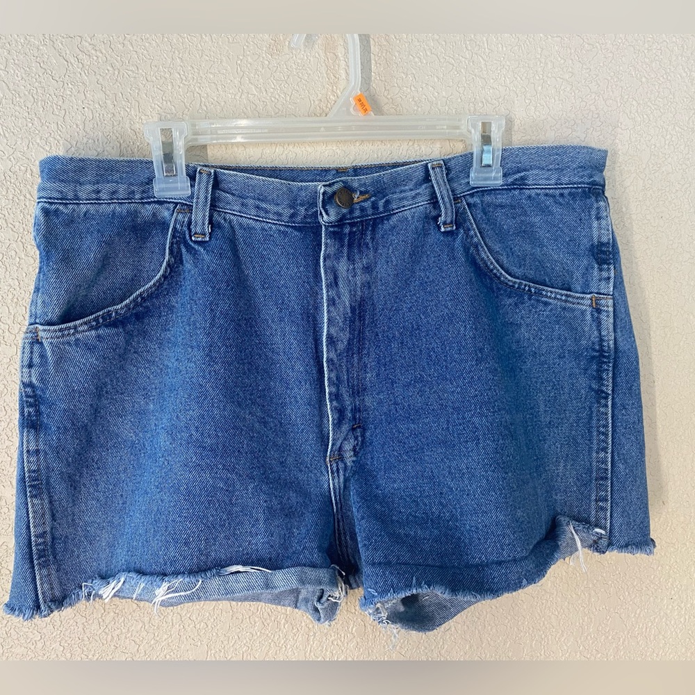 High waisted cut off shorts 38 x 3”